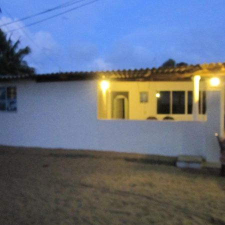 Anicia Beach House Hotel Negombo Exterior photo